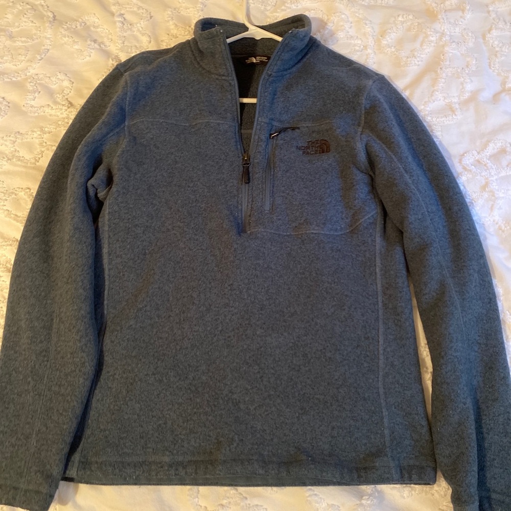 North face sweater